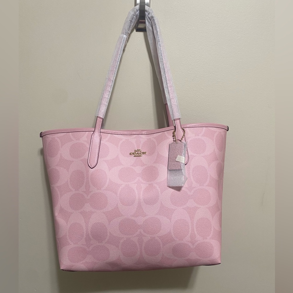 Coach Powder Pink City Tote Bag In Signature Canvas